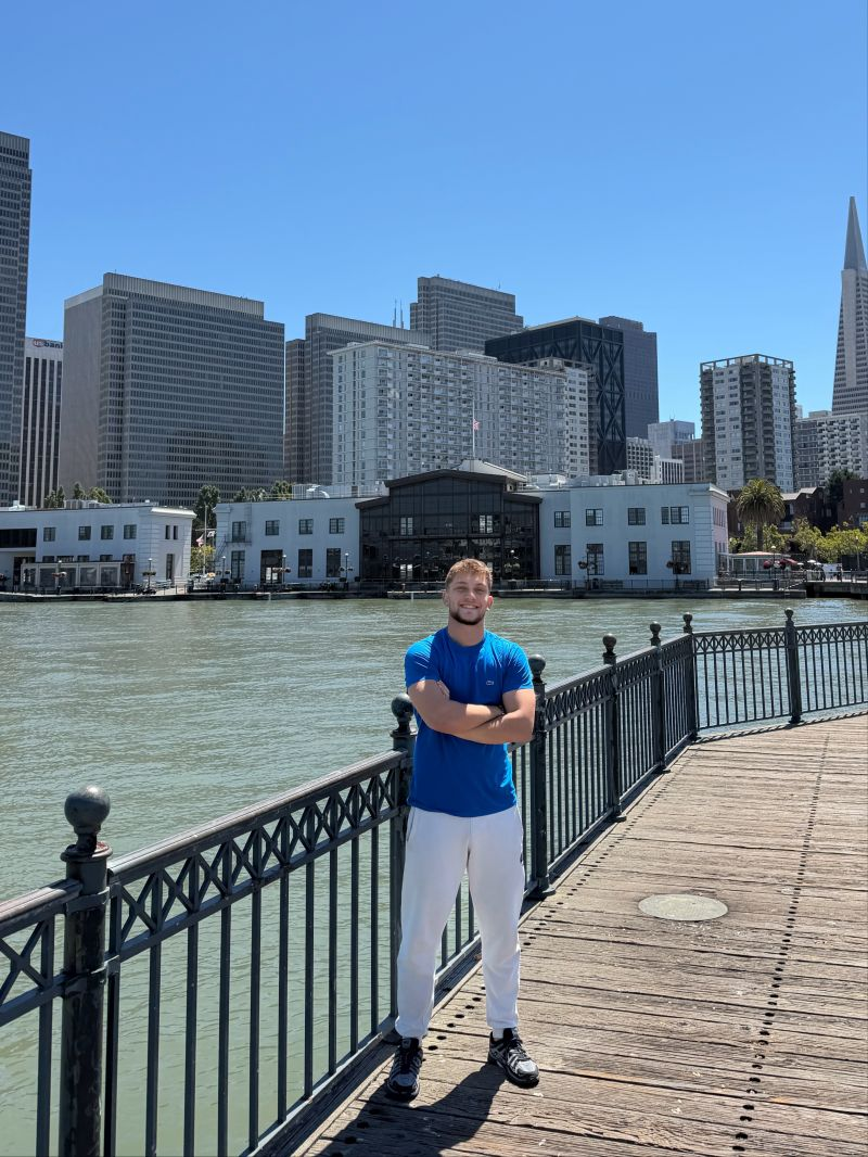 Philoxenia alumnus in San Francisco